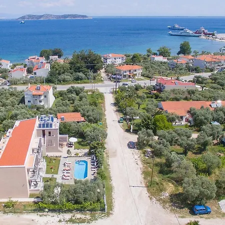 Luxury Sirens Fresh *